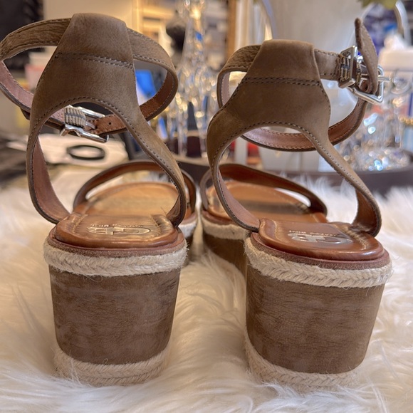 Gianni Bini Brown Leather Espadrille Sandals Size Women's 81/2 - Picture 5 of 5